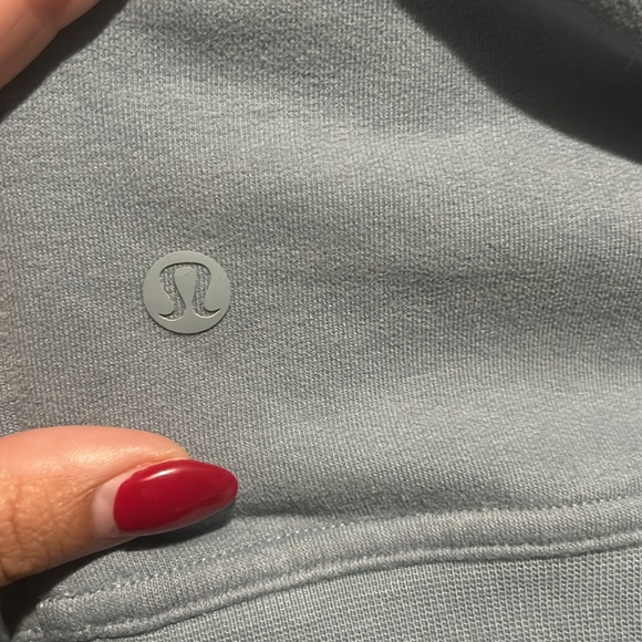 Lululemon spell out hoodie size 4 - Picture 5 of 6